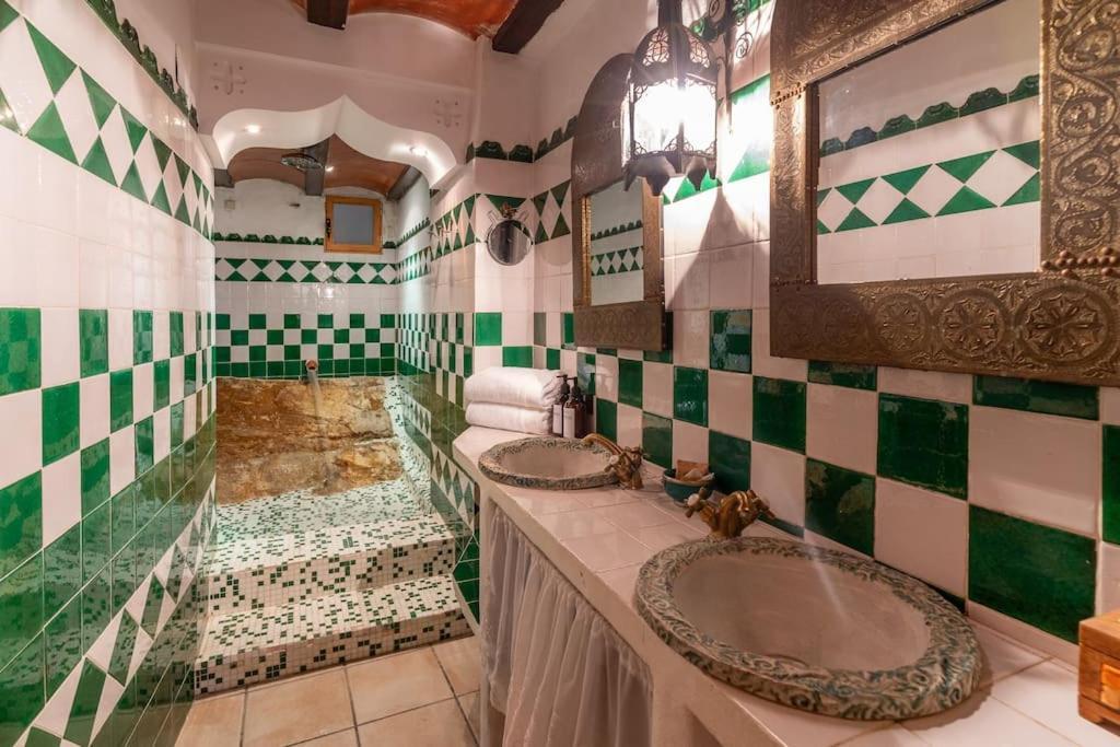 La Casa Verda Sella